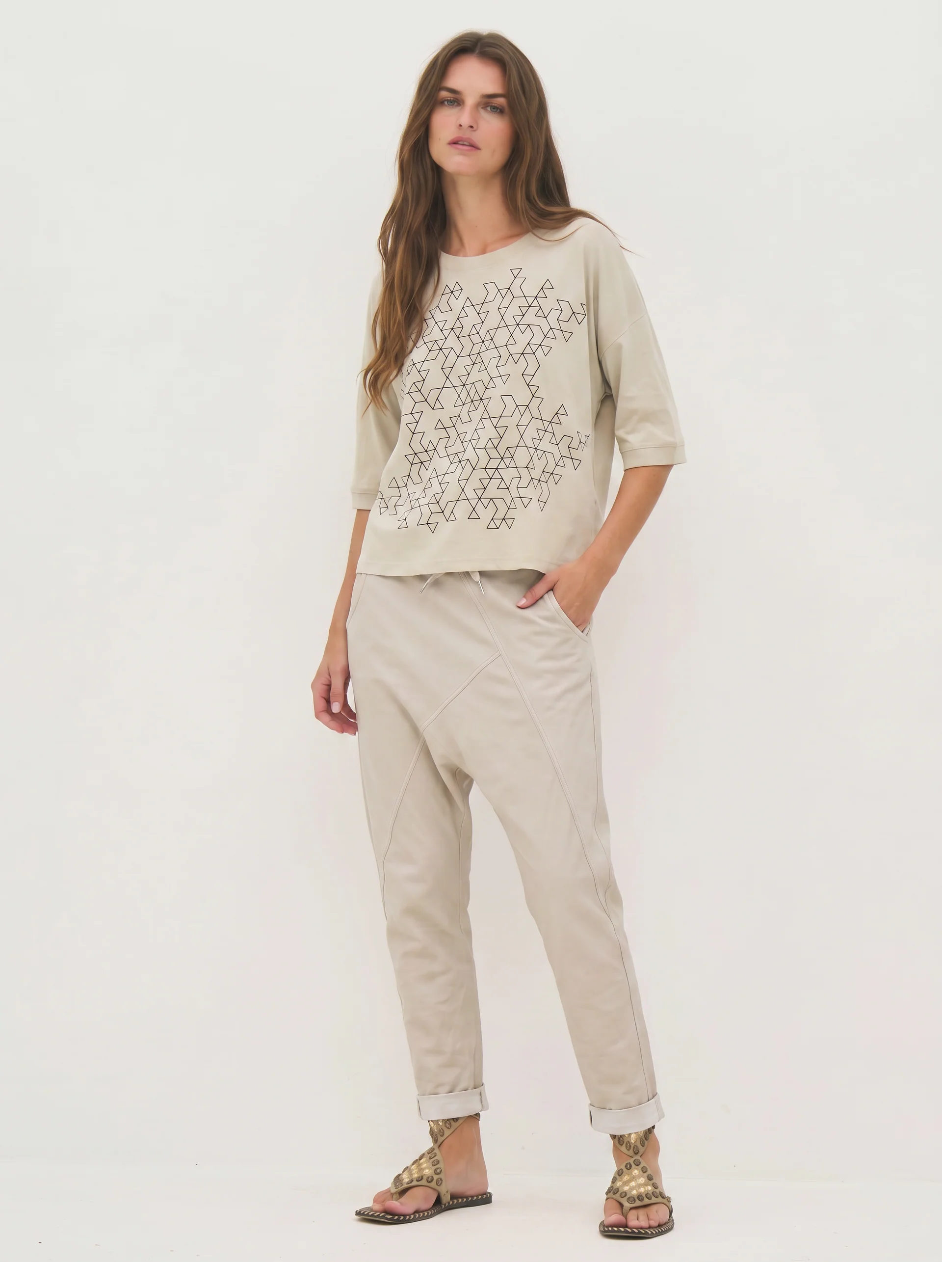 Raw Elegance, Refined Style