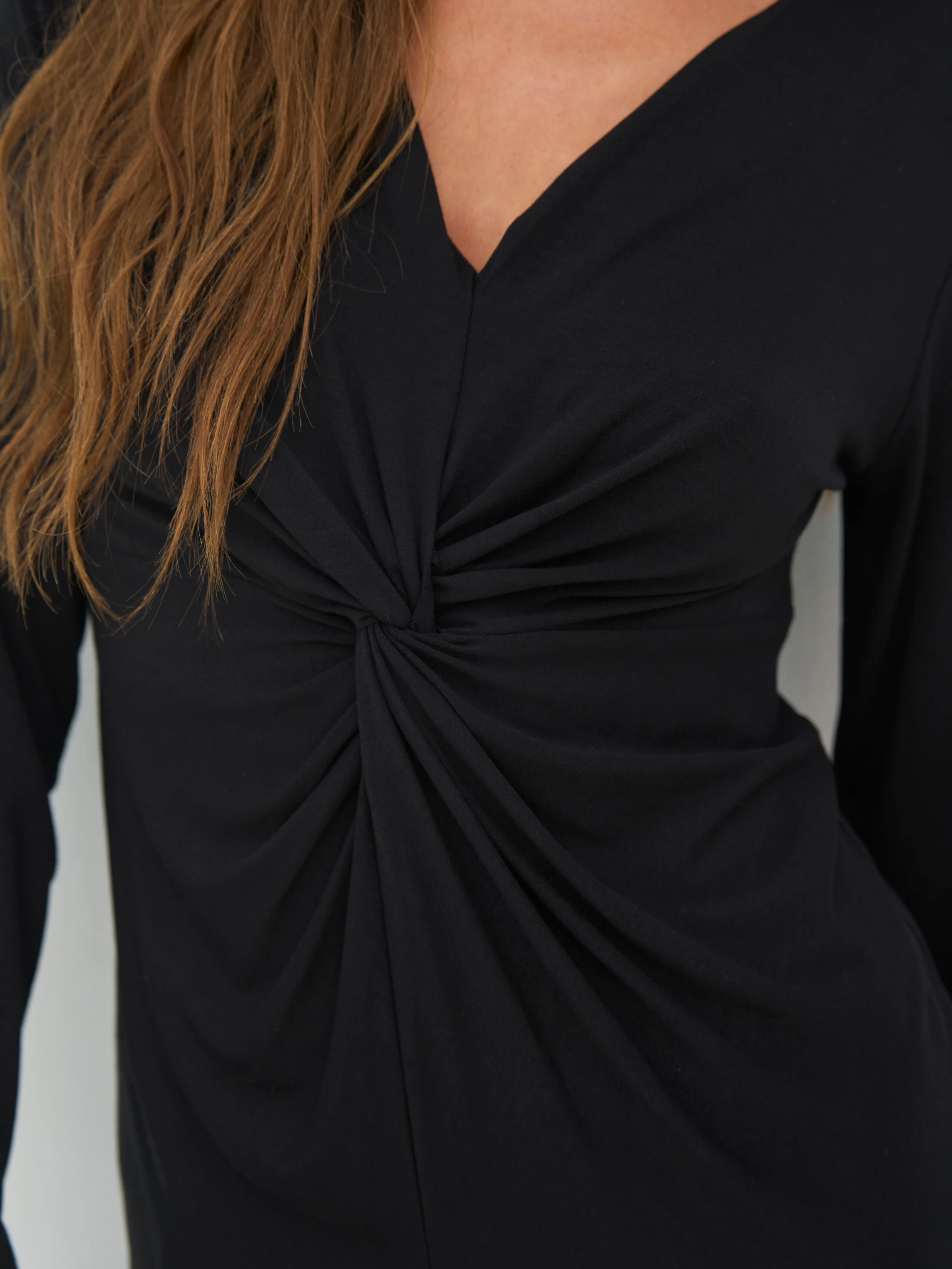 CERINA Top - Black - Image 3